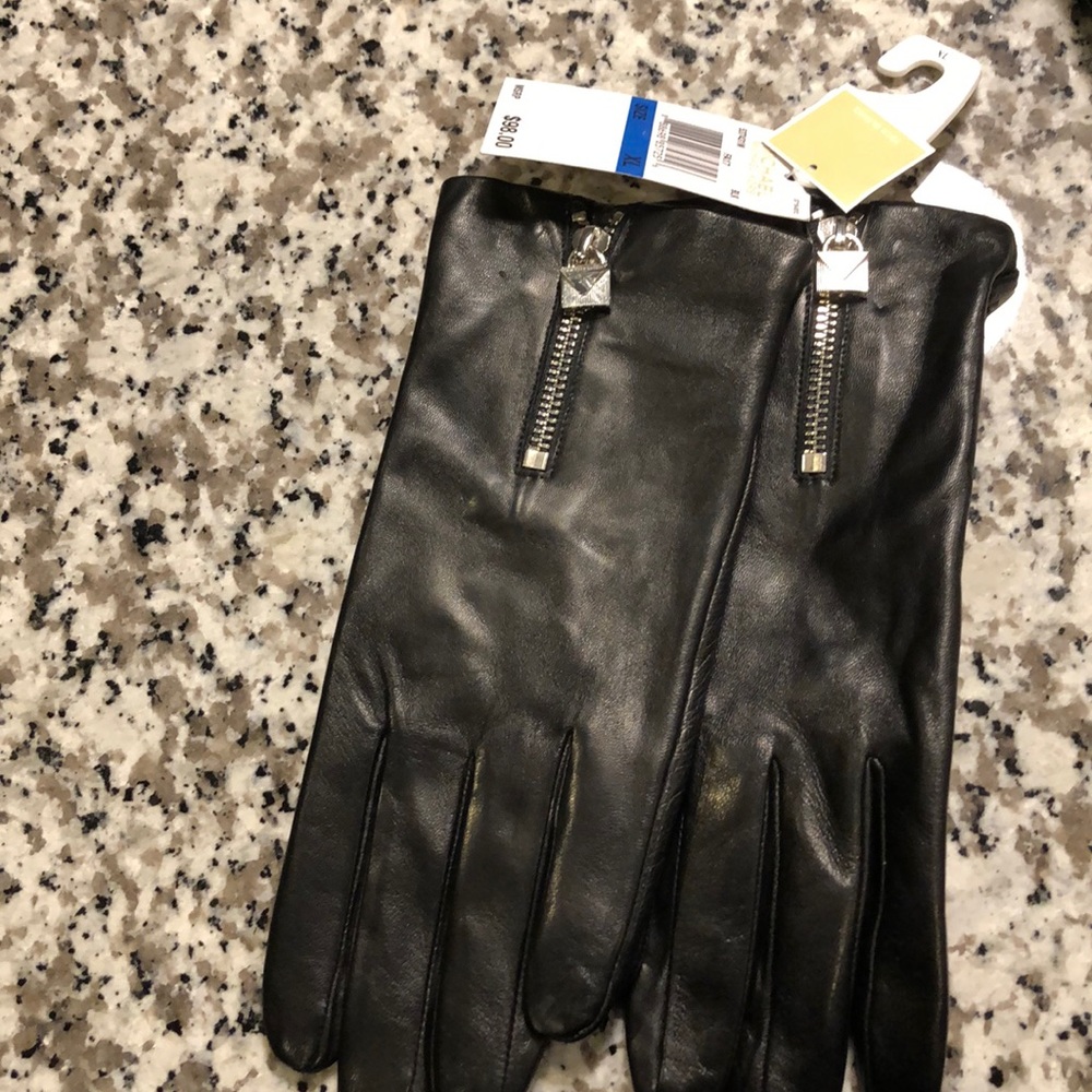 Leather Gloves